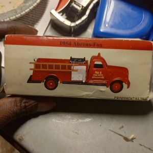 Vintage 1954 Ahrens-Fox 1:64 Scale Fire Truck